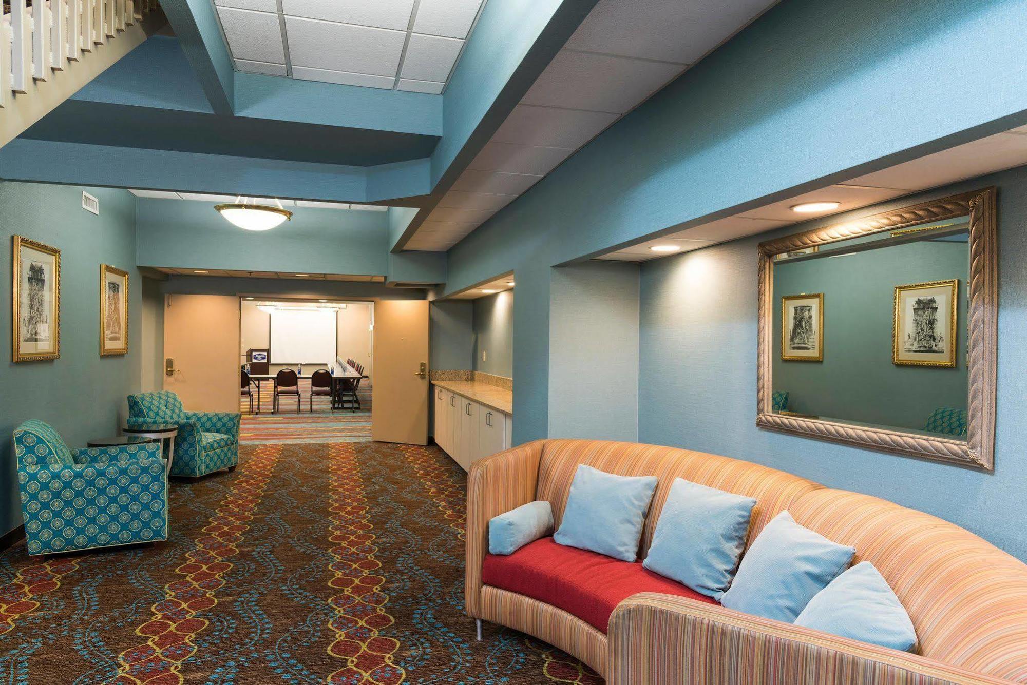 Marriott East 3*