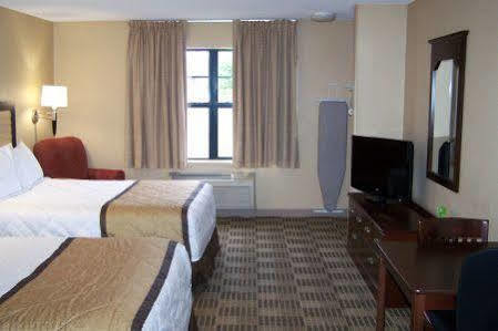 Hotel Extended America - - West 86th St