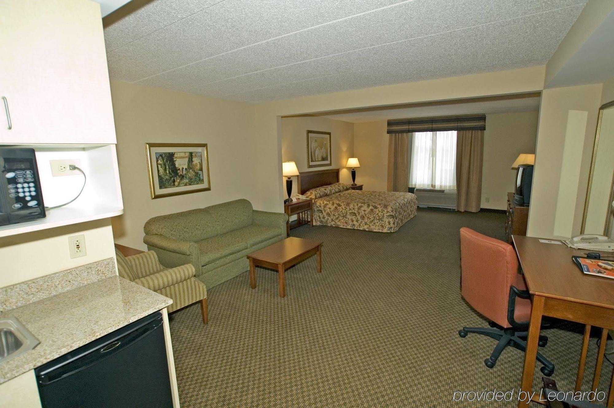 Express & Dtn-conv Ctr By Ihg Indianapolis