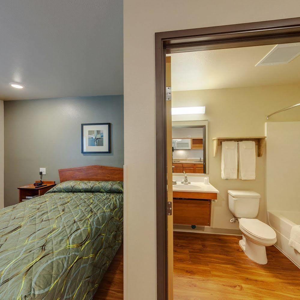 Extended America Select - - Lawrence Hotel 2*