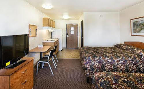 Extended America Select - - Lawrence Hotel 2*