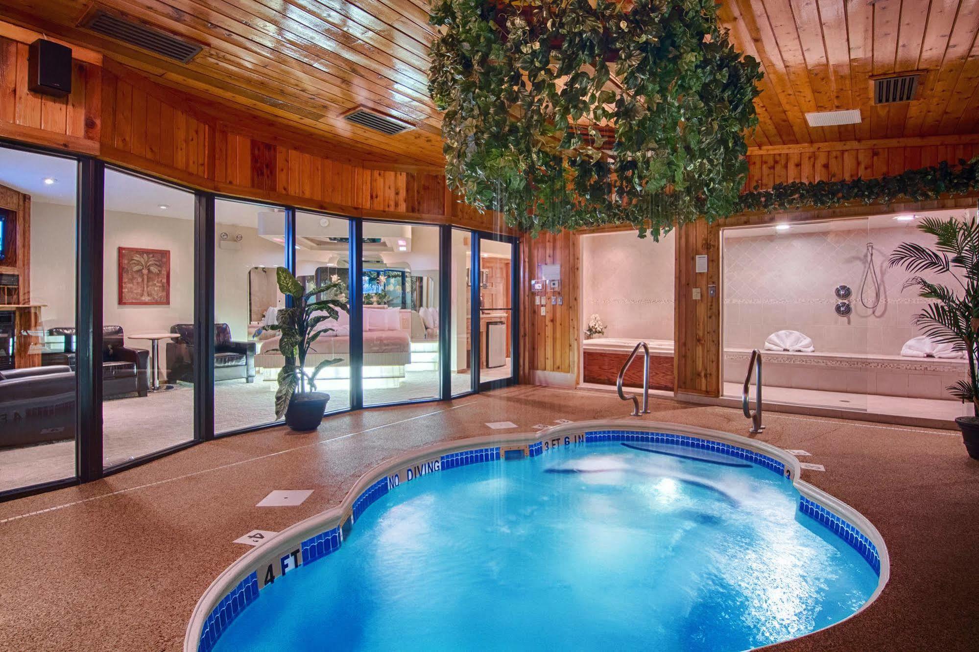 Sybaris Pool Indianapolis Indianapolis