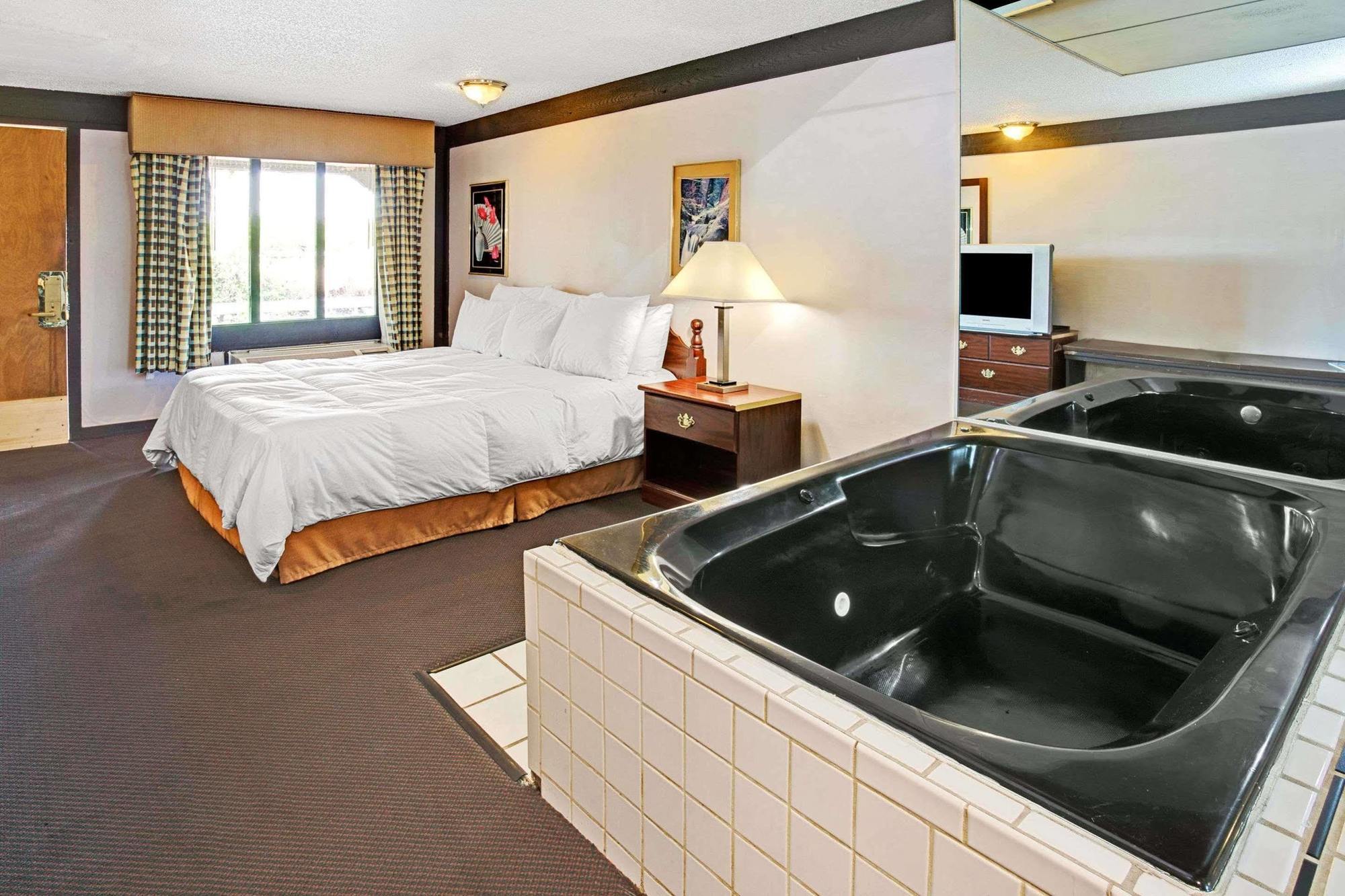 Jacuzzi