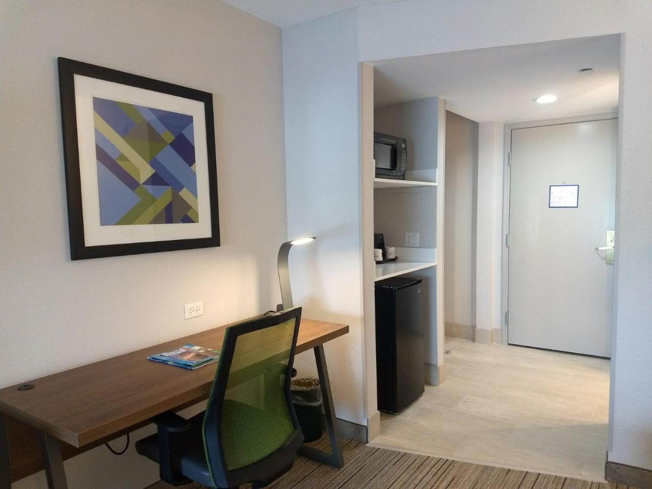 Hotel Express & - Northwest By Ihg