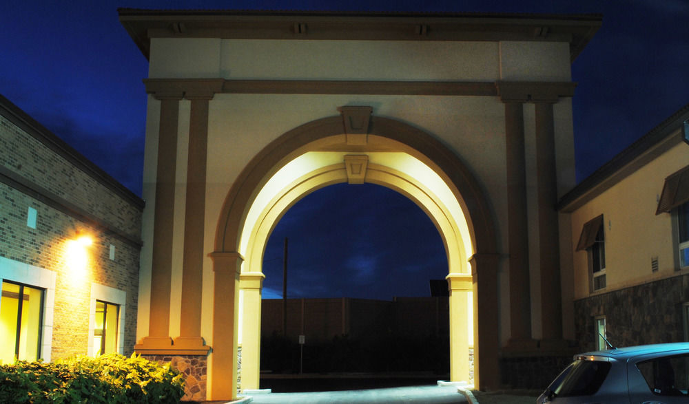 Hotel Delta By Marriott East Indianapolis
