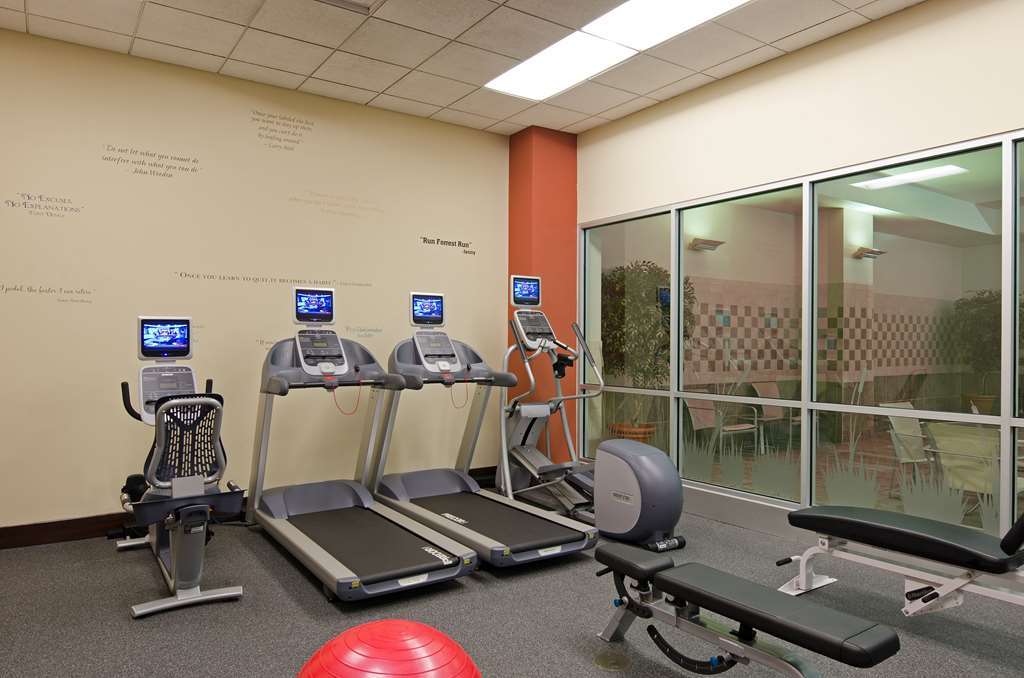 Hilton Garden Downtown 3*