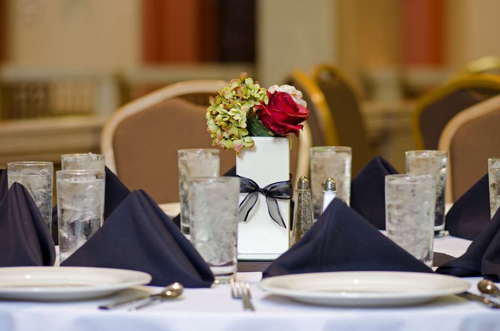Hotel Hilton Garden Downtown 3*