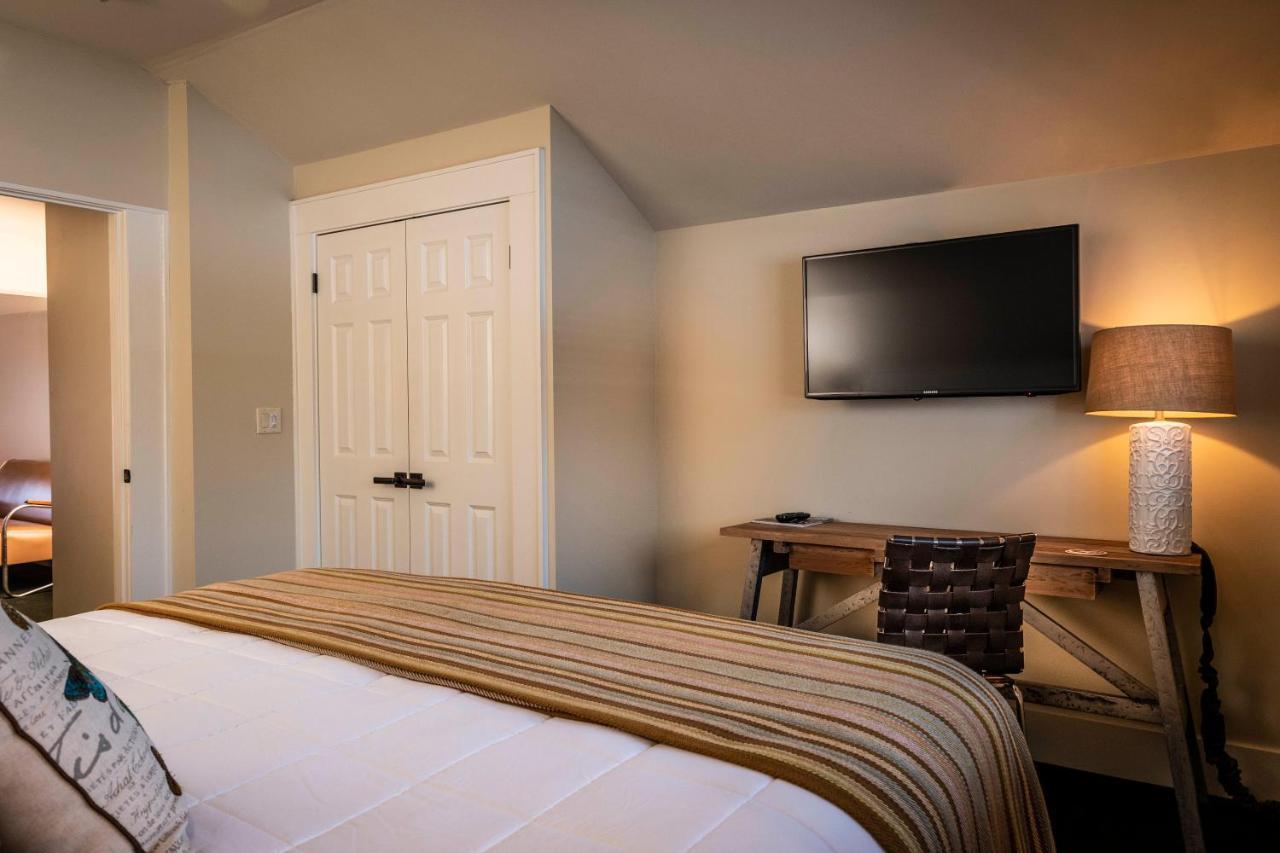 Broad Ripple Bed & Breakfast 3*
