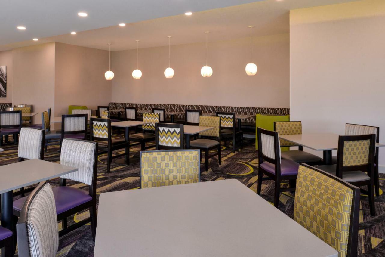 La Quinta By Wyndham South 3*