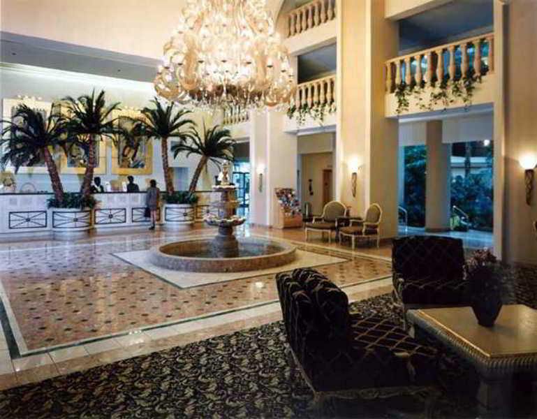 Hotel Embassy By Hilton North Indianapolis