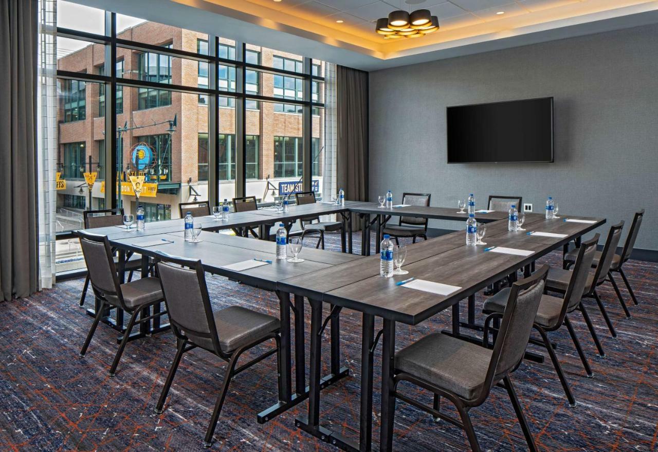 Hotel Hyatt House Downtown Indianapolis