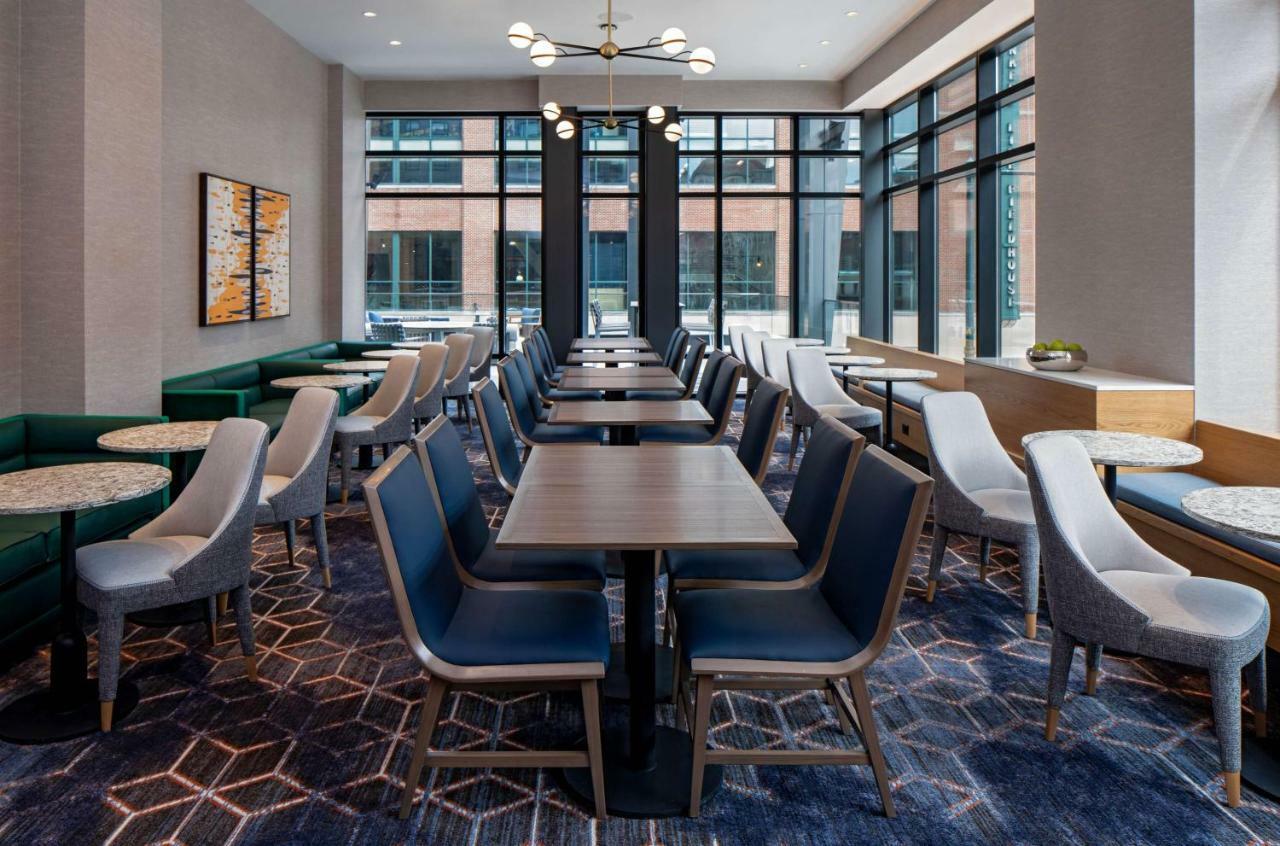 Hyatt House Downtown 3*