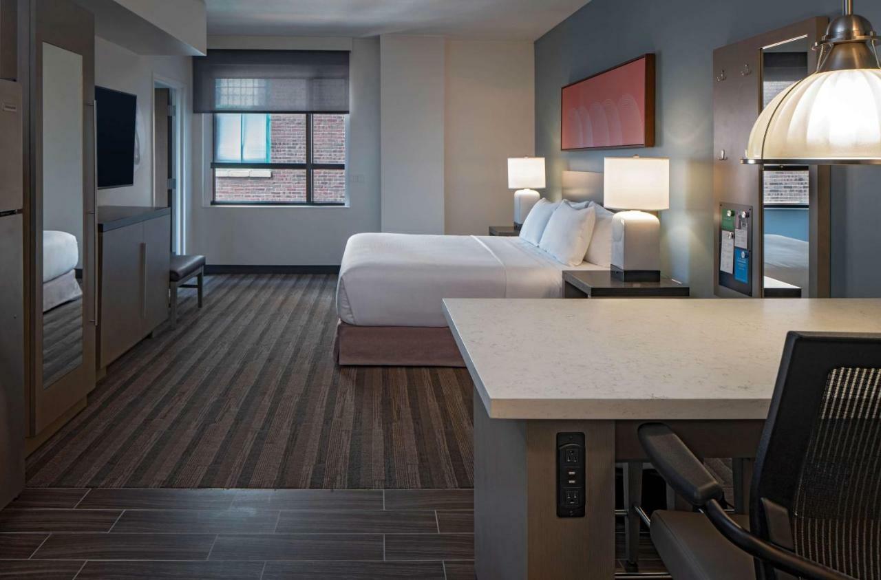 Hotel Hyatt House Downtown 3*