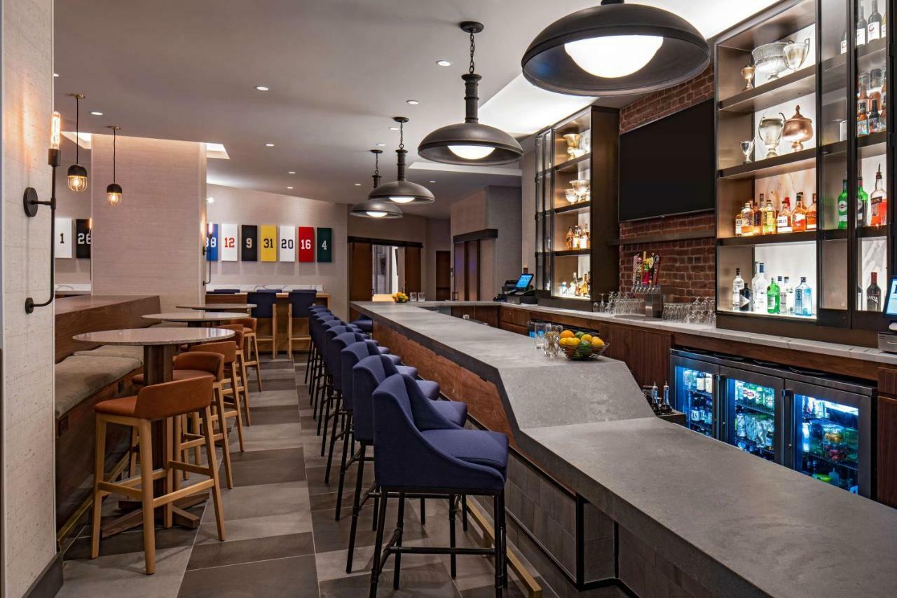 Hyatt House Downtown 3*