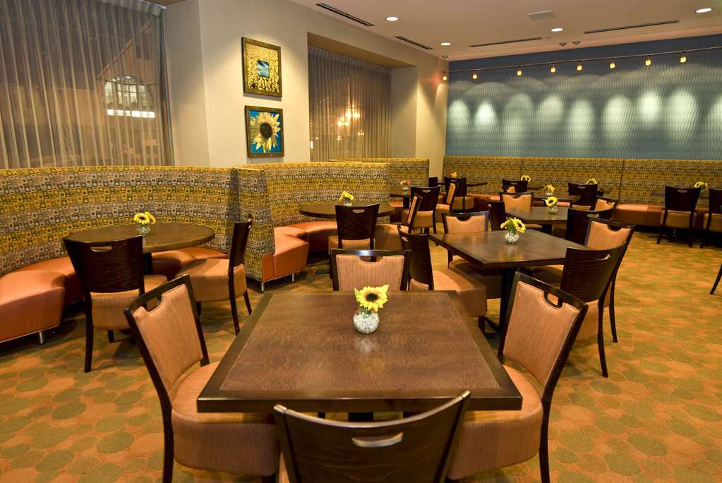 Hotel Hilton Garden Downtown Indianapolis