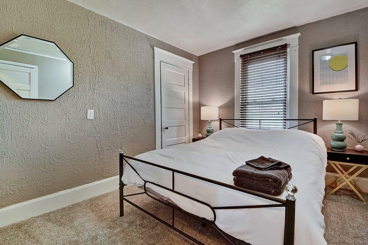 Bed & Breakfast Designer House 5br! Steps To Downtown/fountain Sq! *