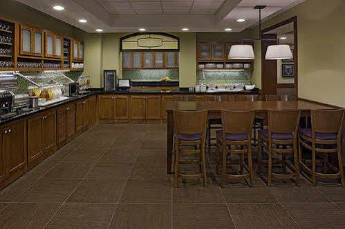 Hotel Hyatt Place Airport 3*