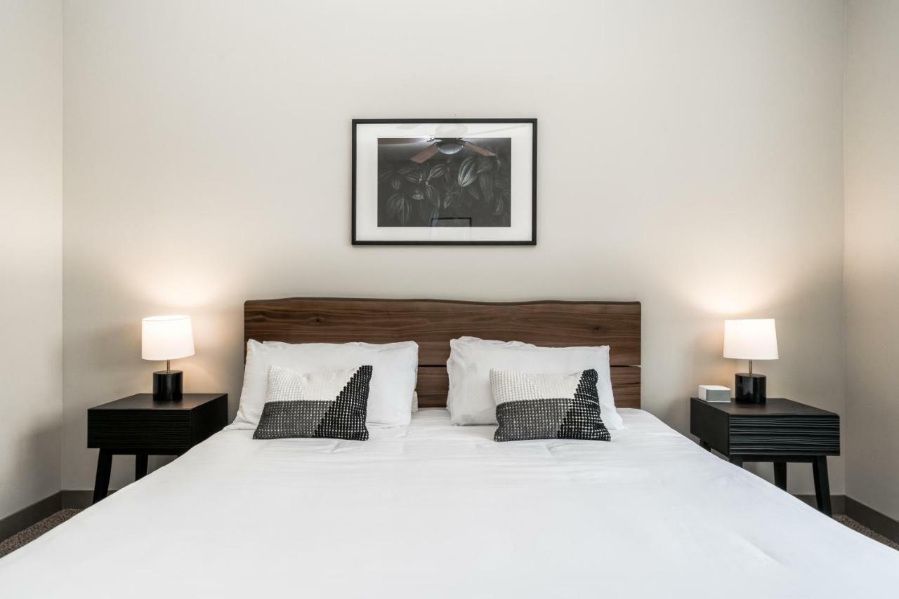 Aparthotel Mint House Downtown 4*