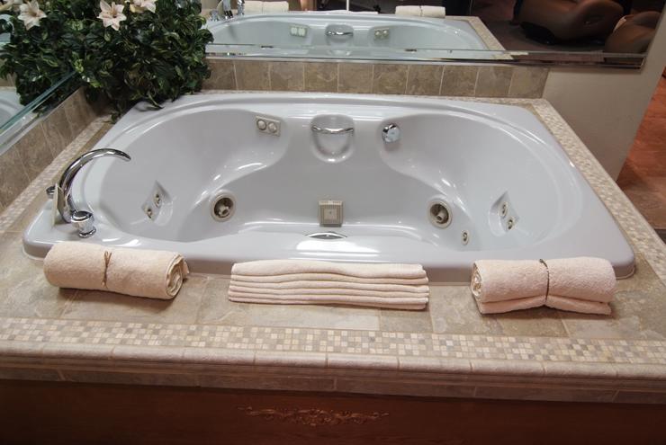 Sybaris Pool Indianapolis Love hotel Indianapolis