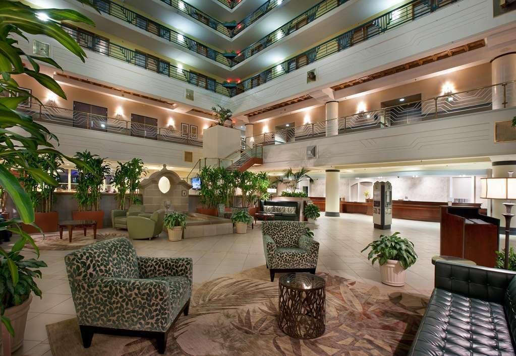 Embassy By Hilton Downtown Hotel Indianapolis