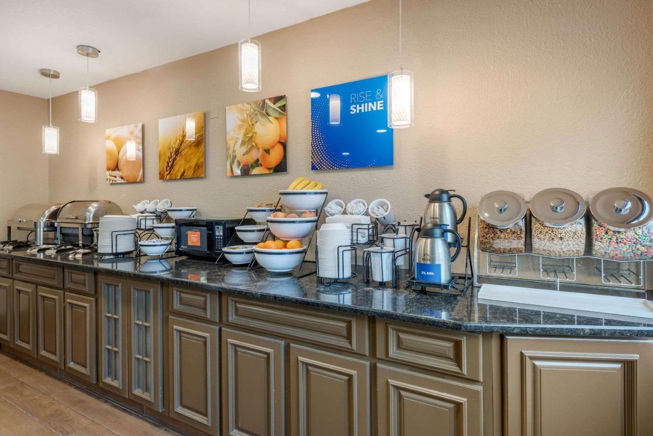 Comfort South Inn