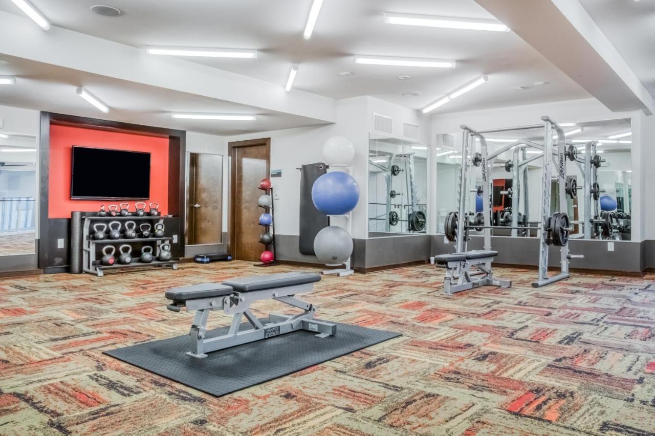 Mint House Downtown 4*