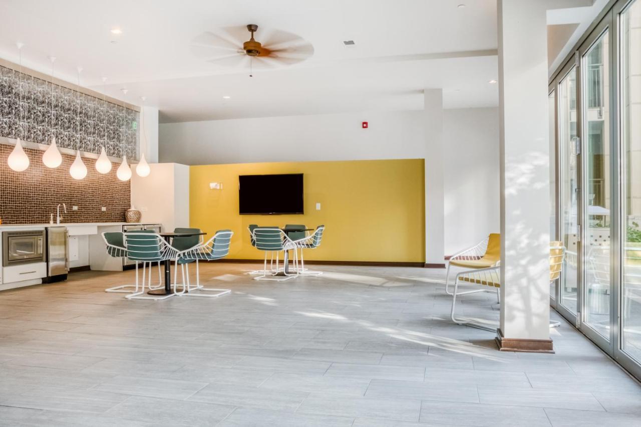 Mint House Downtown 4*