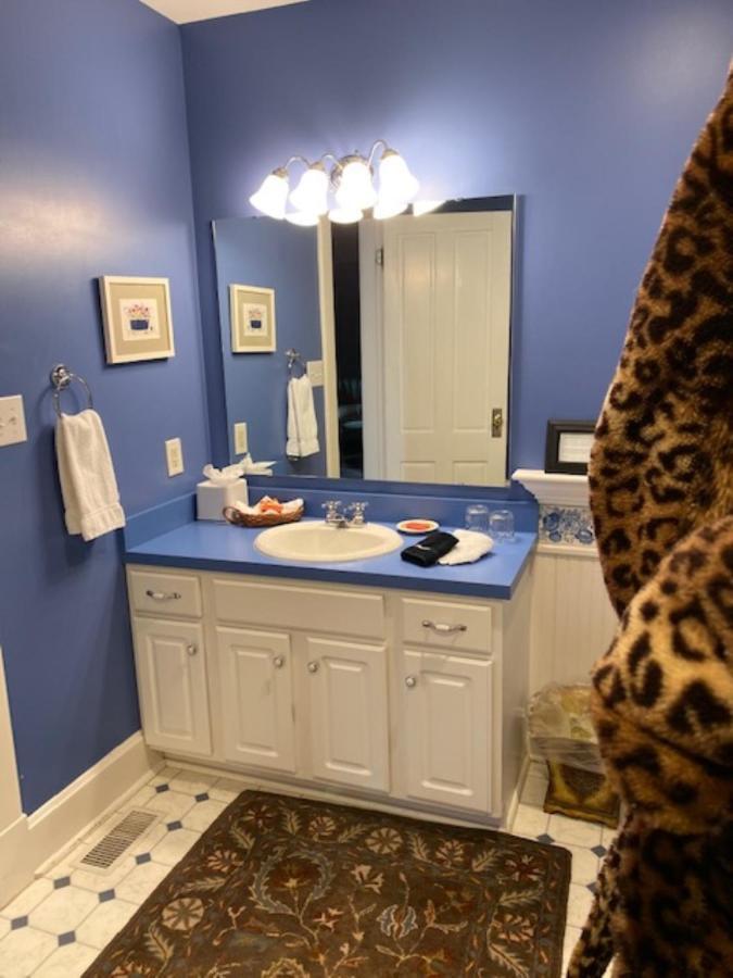 Nestle Bed & Breakfast