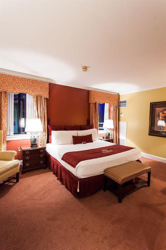 Le Meridien Hotel