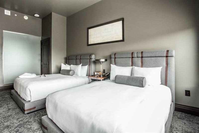 Ironworks Indy 4*