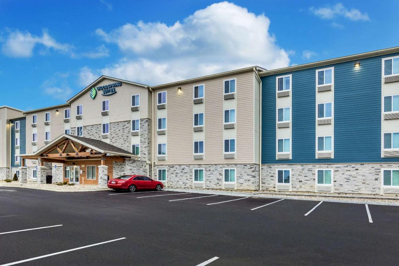 Woodspring Castleton Hotel Indianapolis