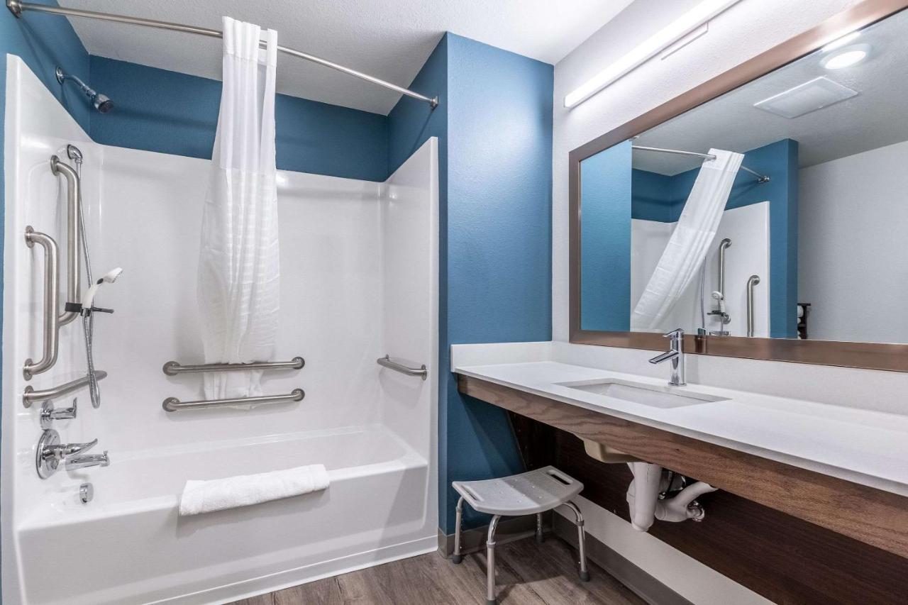 Hotel Woodspring Castleton 3*