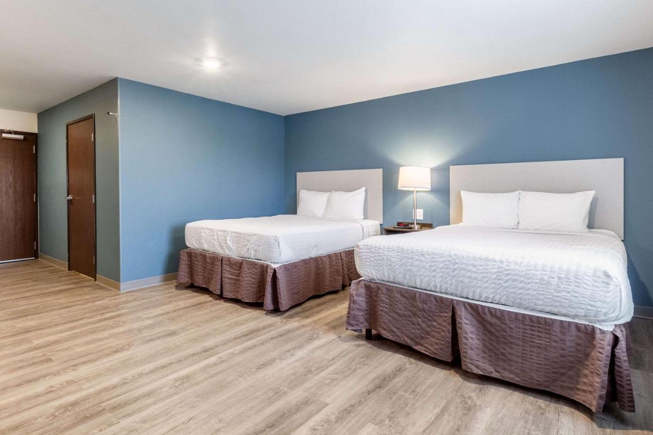 Woodspring Castleton Hotel Indianapolis