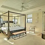 Spacious Indianapolis Condo With Private Gym!