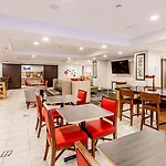 Holiday Inn Express Indianapolis South By Ihg