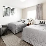 Intown Suites Extended Stay Indianapolis In -I70 Post Drive
