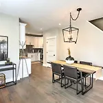 Indianapolis Vacation Rental 2 Mi To Downtown!