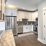 Indianapolis Vacation Rental 2 Mi To Downtown!