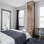 Modern Architect\'S Duplex By Cozysuites