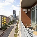 Cozysuites L Roomy 1Br, Monument Circle, Indy