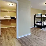 Rockaway Rookwood Retreat- Unit 1