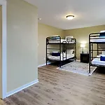Rockaway Rookwood Retreat- Unit 1