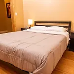 Luxurious Downtown Condo By Georgia Street