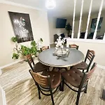 Spanish Style 3-Bedroom Home With Hot Tub