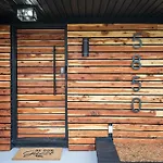 Modern 3 Bedroom Home W Hot Tub Movie Room Dog Park