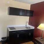 Red Roof Inn & Suites Indianapolis Airport