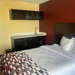 Red Roof Inn & Suites Indianapolis Airport
