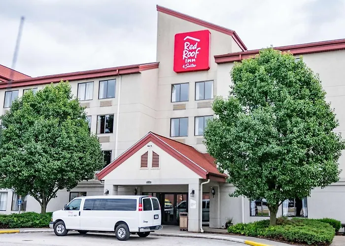 Red Roof Inn & Suites Indianapolis Airport