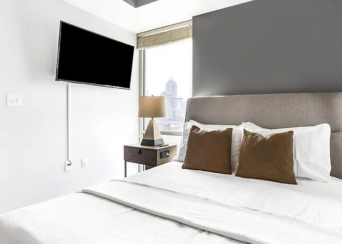 Landing Modern Apartment With Amazing Amenities