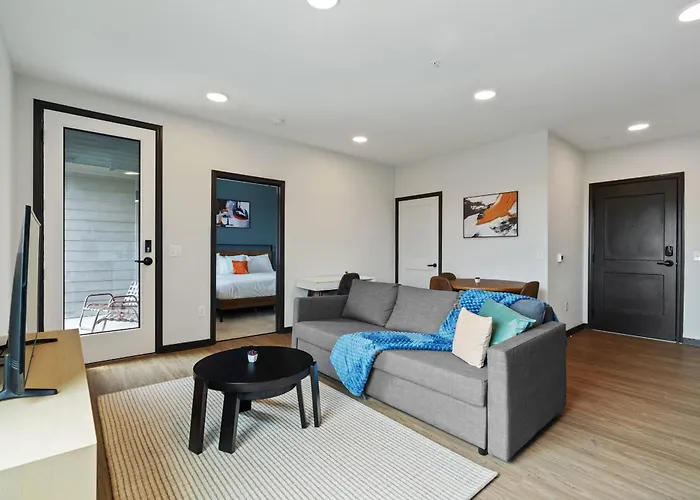 Cozysuites On Mass With Garage Parking #8